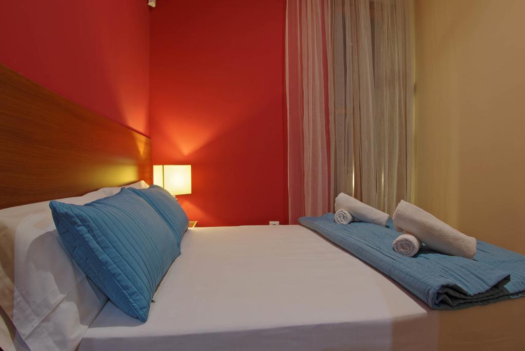 United Colors Of - Catedral Apartamento Valencia